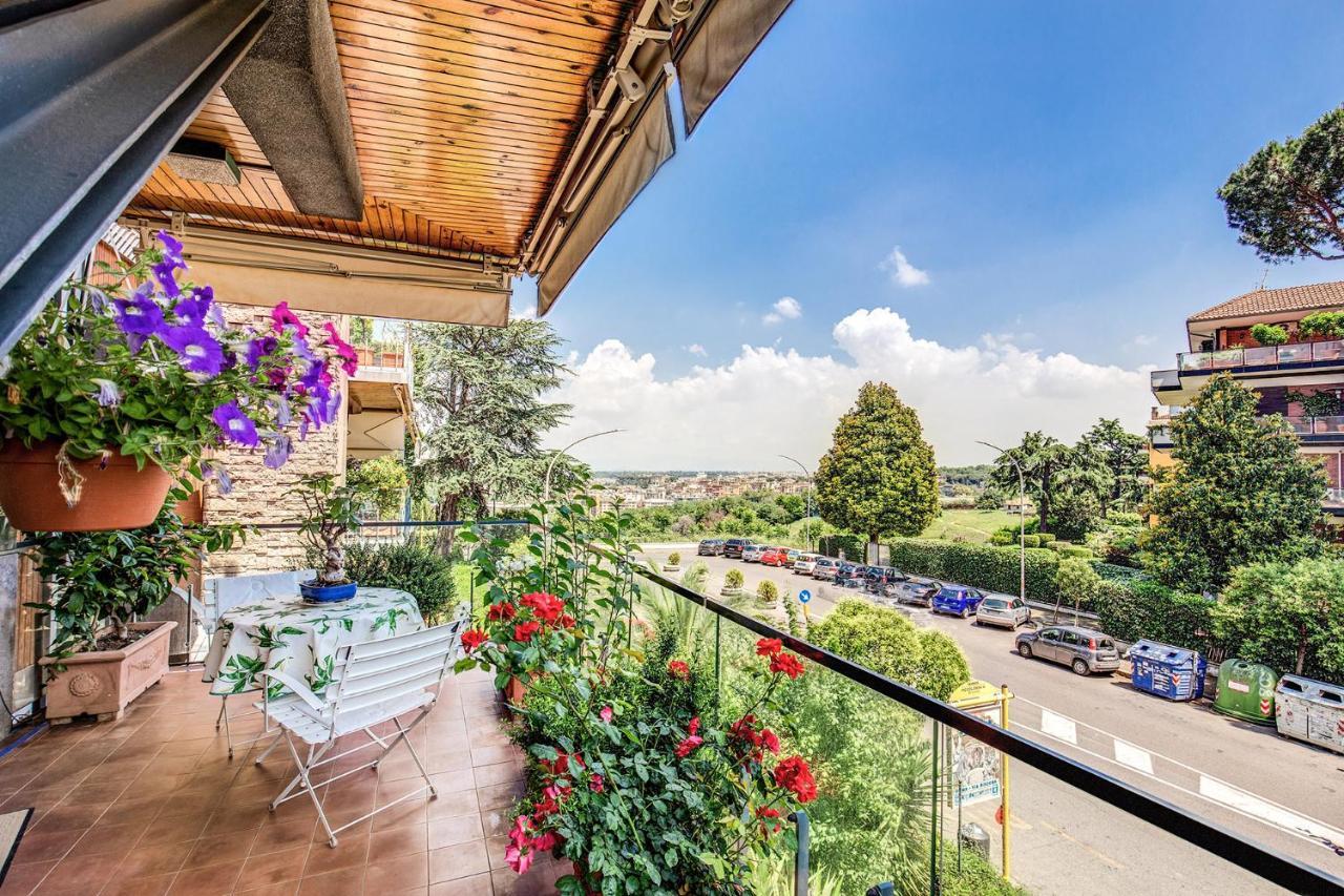 Appartamento Terrazza Piccolomini: Elegant Stunning View Over Rome/st Peter's Dome Roma
